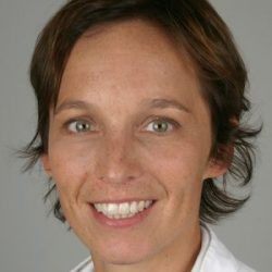 headshot_ines_kapferer_seebacher_300