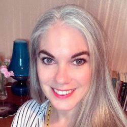 headshot_RYAN_Lorna_300