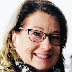 Robyn Hickmott, APAM