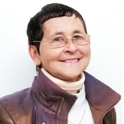 Angela Hunter