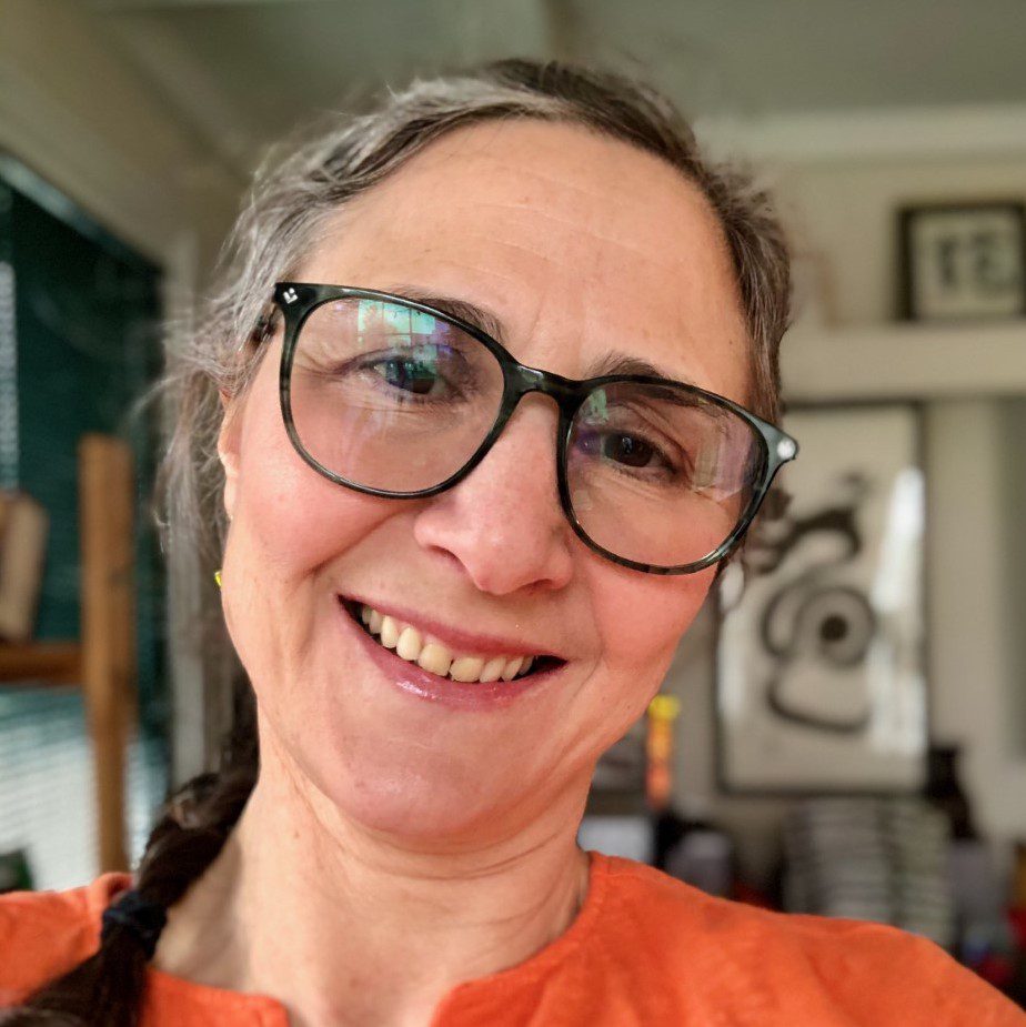 Dr. Leslie Russek_Bio Photograph Dr. Leslie Russek